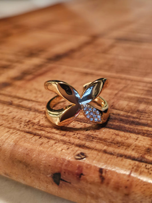 Golden Crossover Pavé Ring
