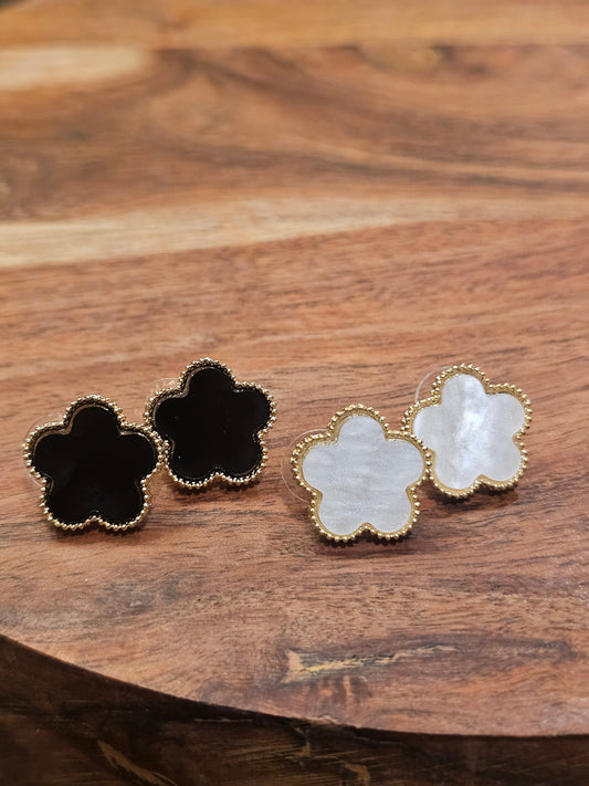 Enamel Flower Shaped Stud Earring