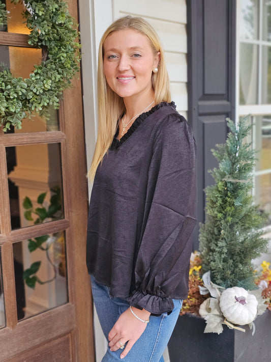 Ruffle Collar Balloon Sleeve Top Black