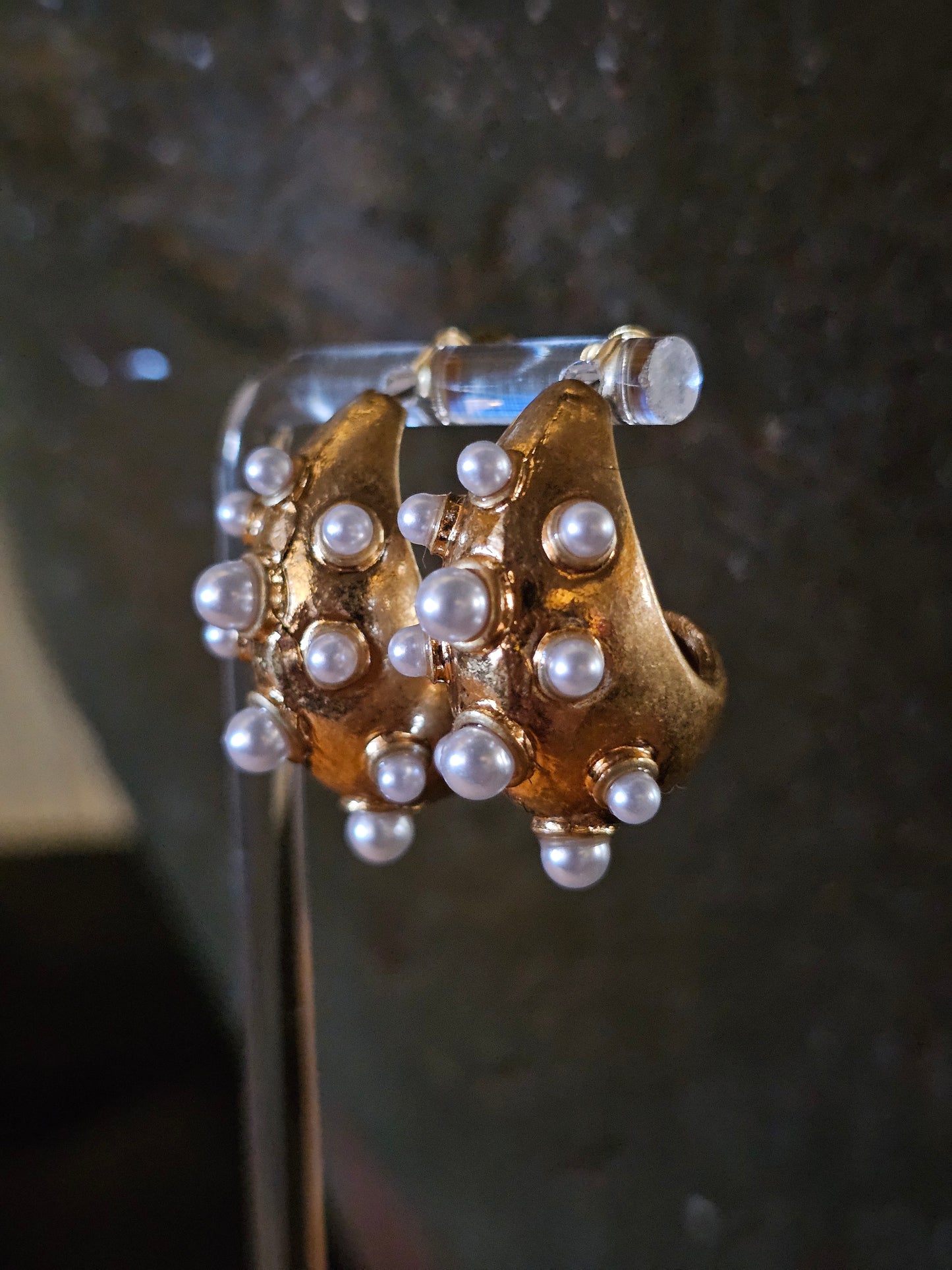 Teardrop Shaped Earring with Pearl Accent