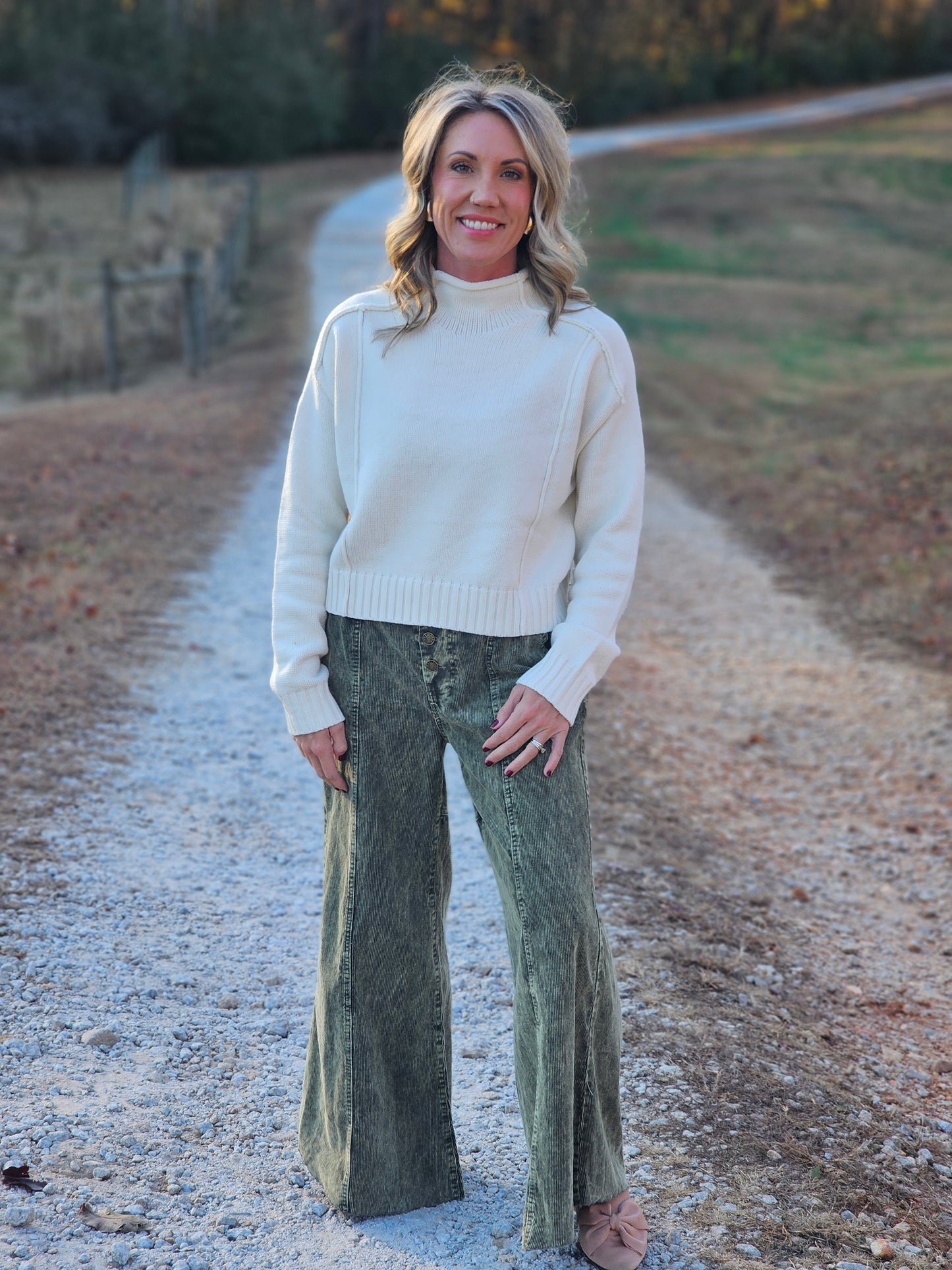 DISTRESSED CORDUROY CULOTTE PANTS