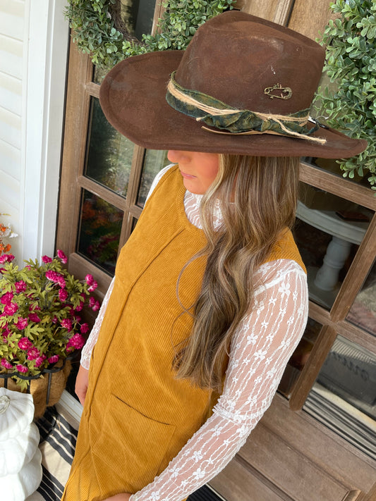Vintage Versatile Shapeable Cowgirl & Fedora Hat With Distressed